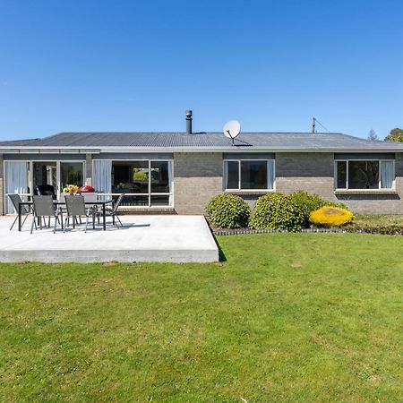 Kepler Retreat - Te Anau Holiday Home Экстерьер фото
